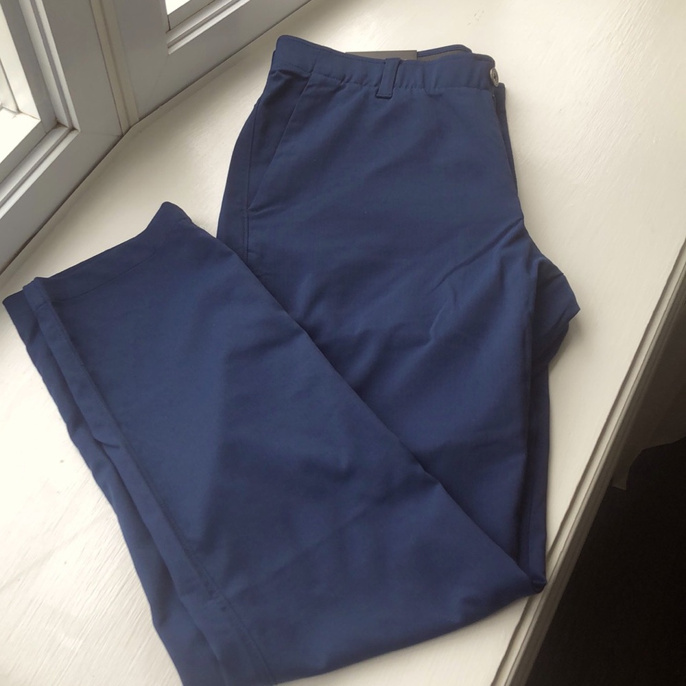 Under Armour golf pants